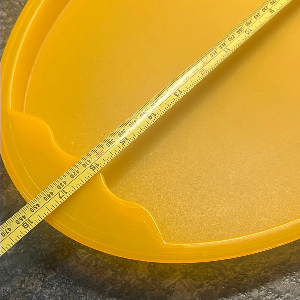 Tupperware Yellow Impressions Oval Serving Tray. Looks to be new 17.5”